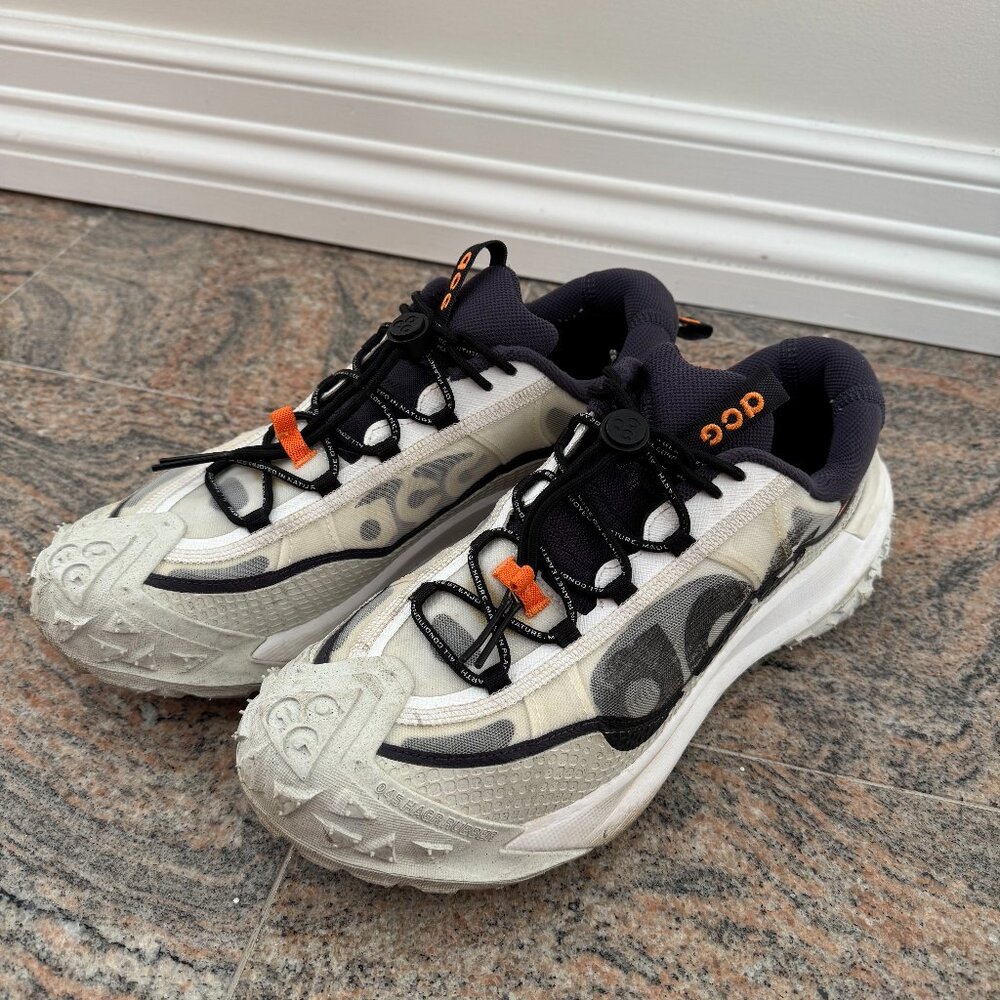 Nike ACG Mountain Fly 2 Low - Men's size 10